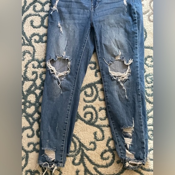 Cello Distressed Blue Jeans Size 13 - Picture 2 of 10